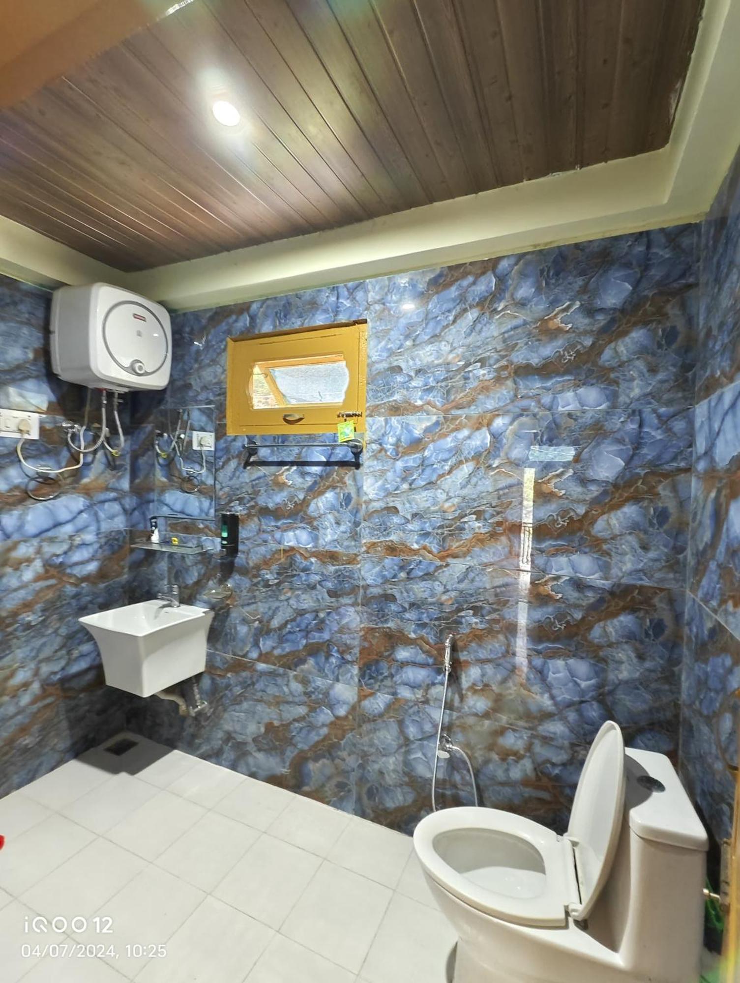 Moonlight Guest House Kasol Kültér fotó